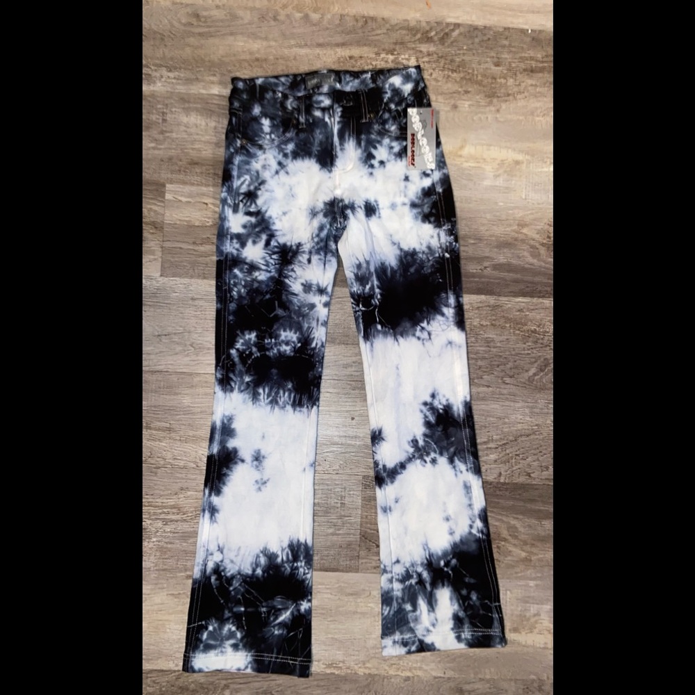Poplooks printed black & white tye dyed wide leg pants size small. NWT     (J)